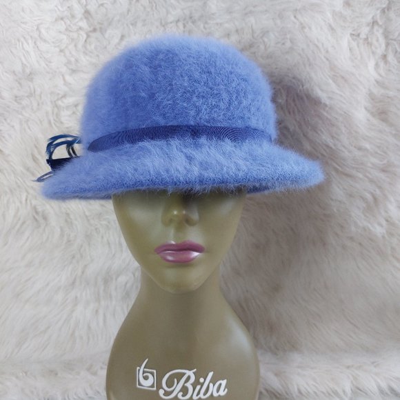 Vintage Women's Blue Fuzzy Soft Angora Fur and Feather Fedora Hat Made in Canada - Picture 2 of 7
